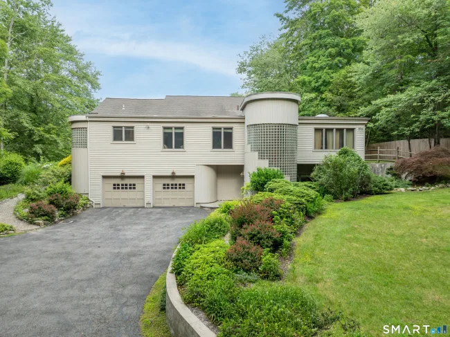 511 Hunting Ridge Road