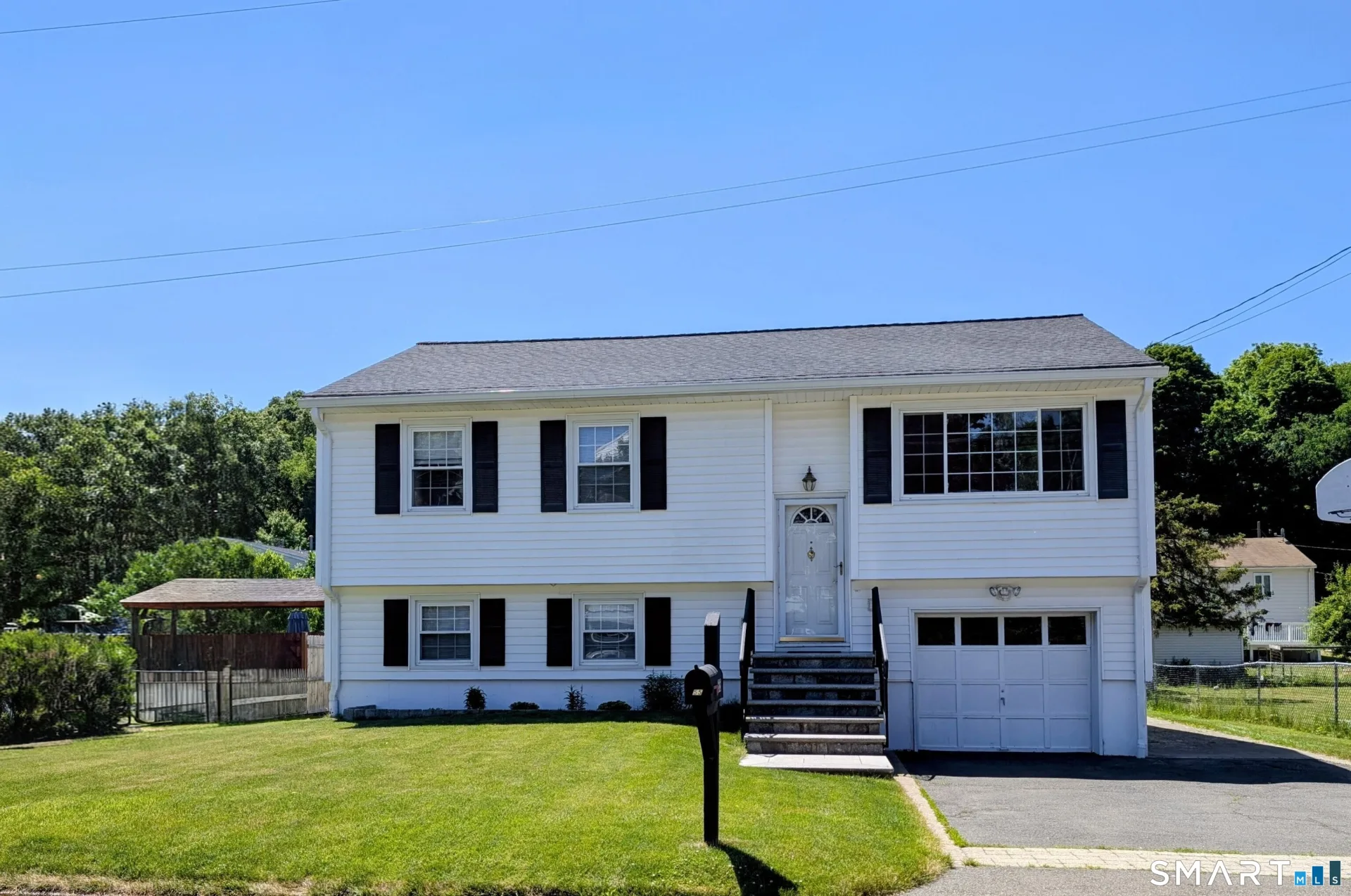 55 Sleepy Hollow Drive, Danbury, CT