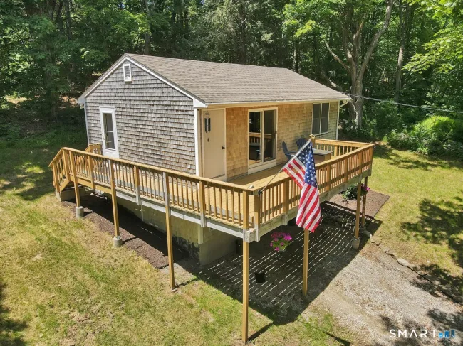 43 Flagg Hill Road