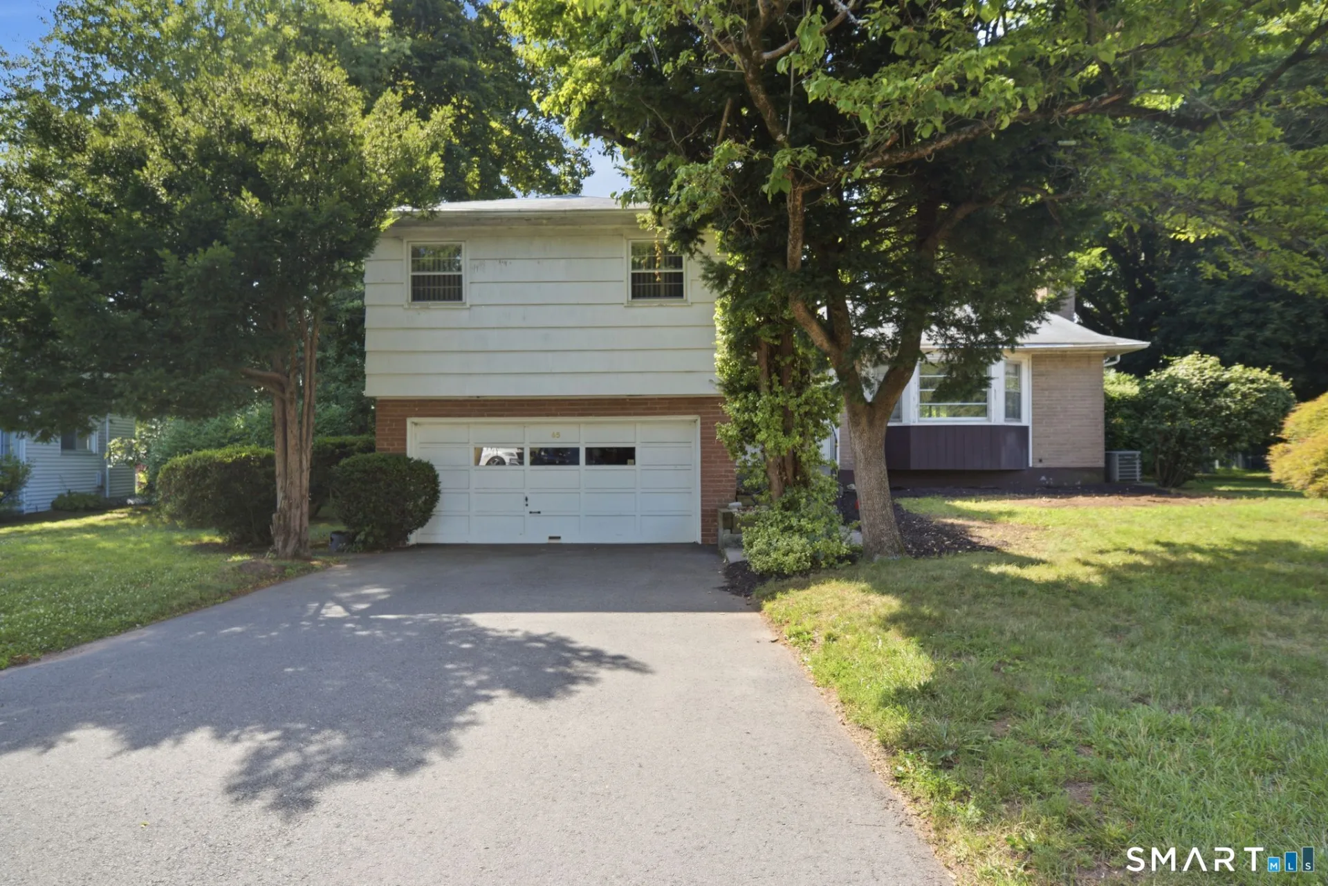 65 Huntington Drive, West Hartford, CT