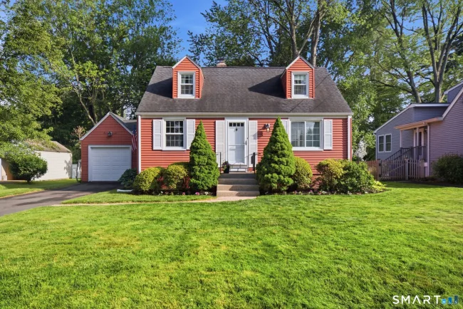 17 Hilltop Drive