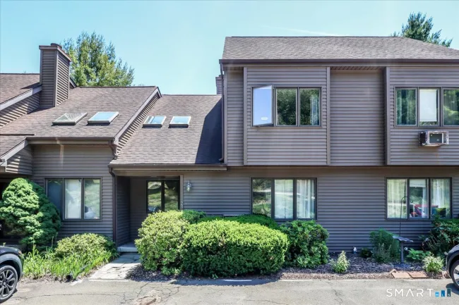 23 Twin Oaks #23
