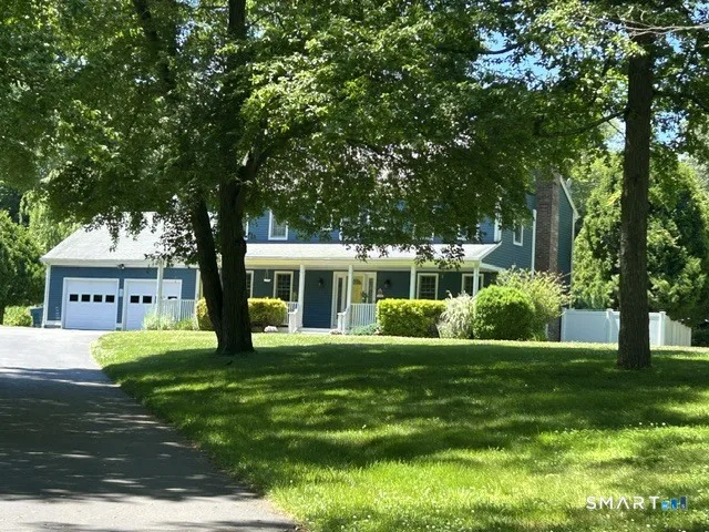 7 Goundry Drive, Waterford, CT
