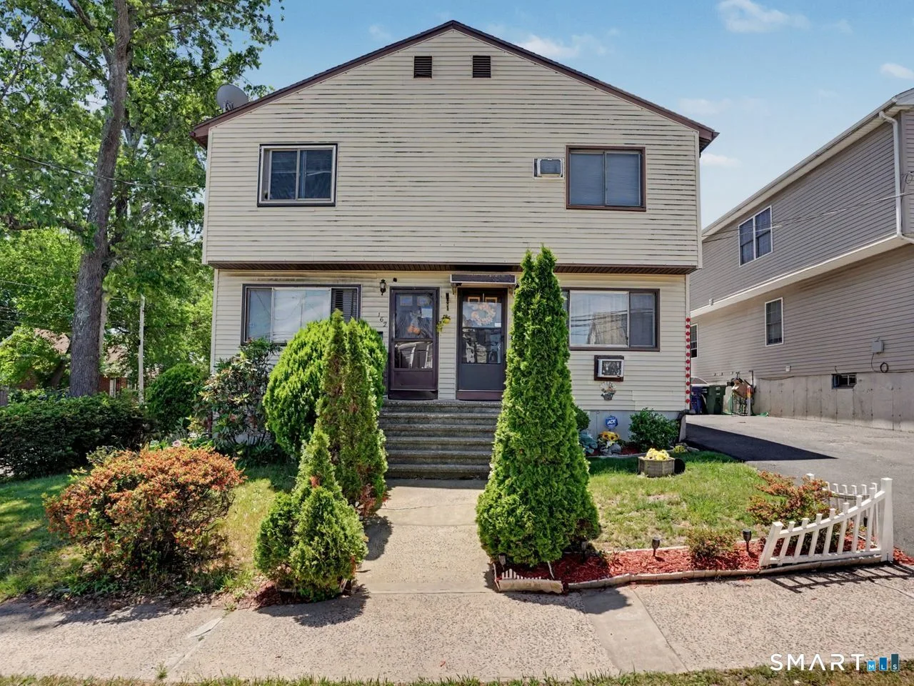 160 Granfield Avenue, Bridgeport, CT