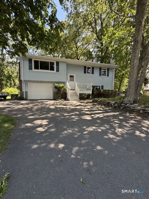 38 Highwood Avenue