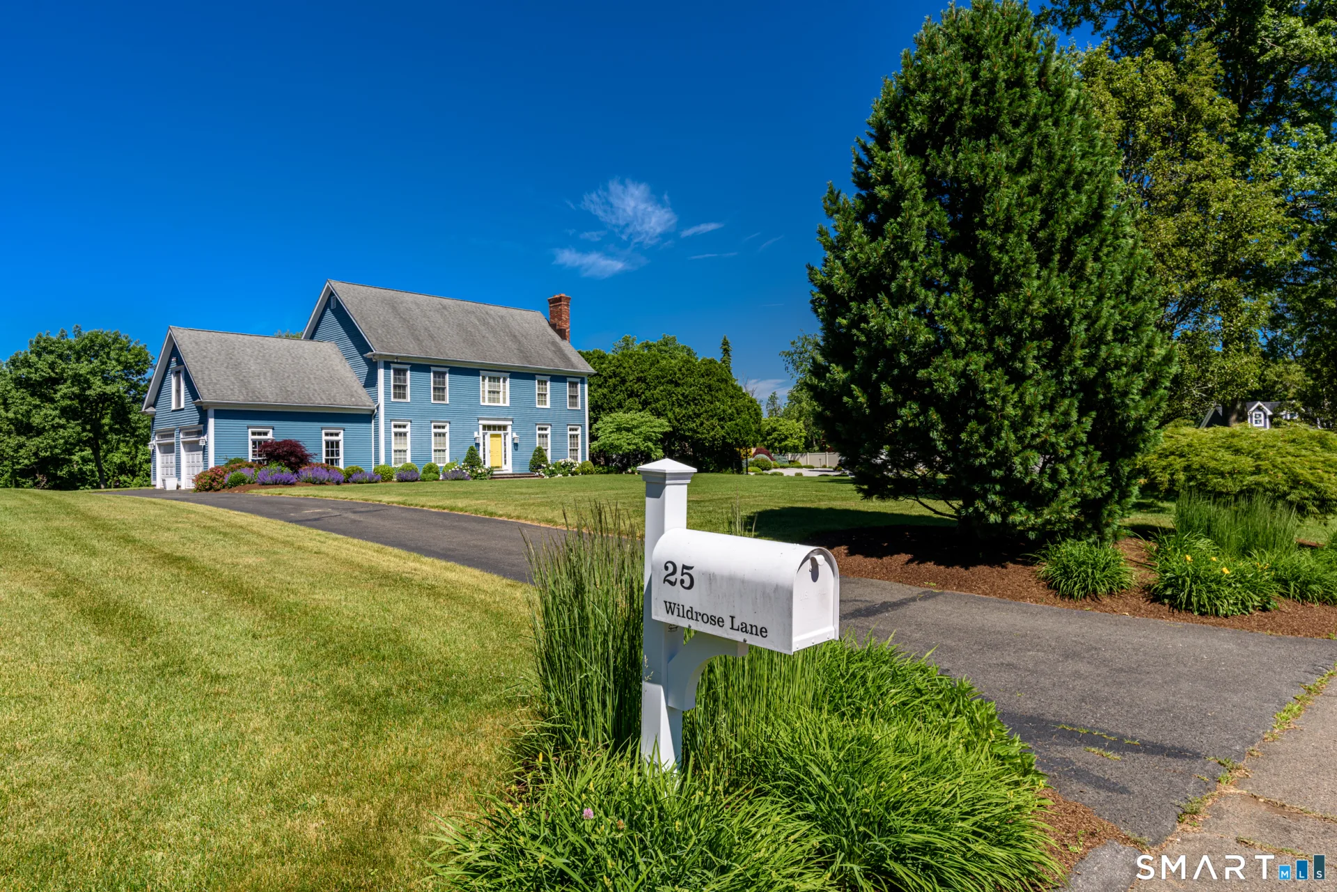 25 Wildrose Lane, Trumbull, CT