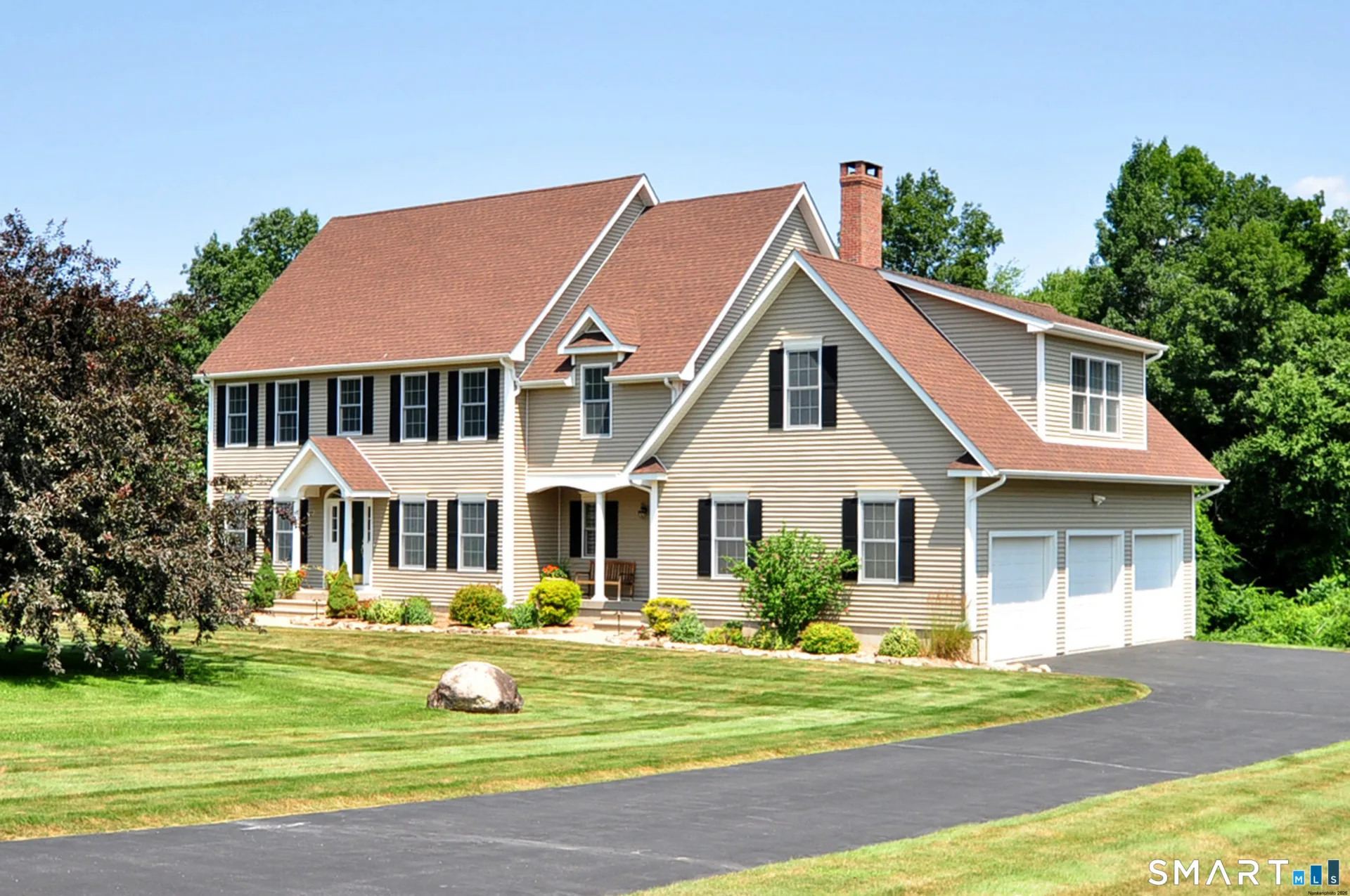 9 Appletree Lane, Granby, CT