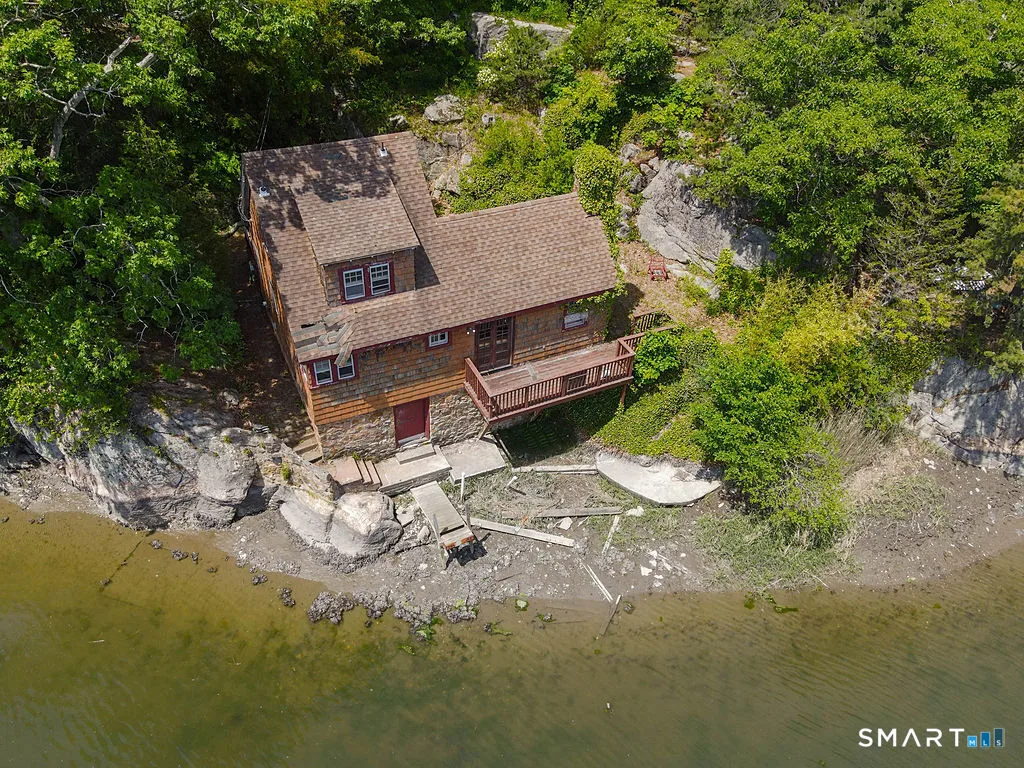 49 Meadow Street, East Haven, CT