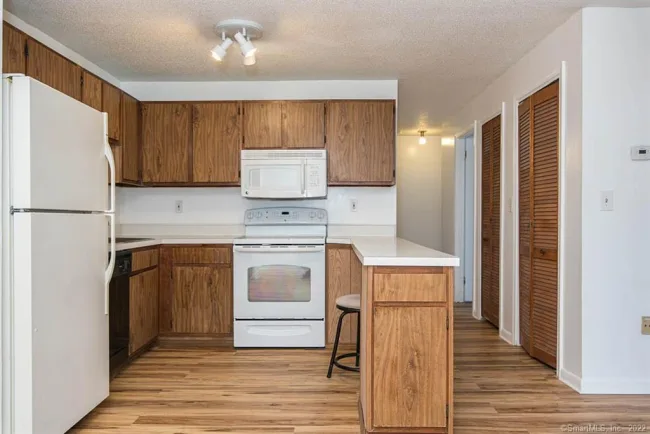 1323 Harbor View Drive #1323