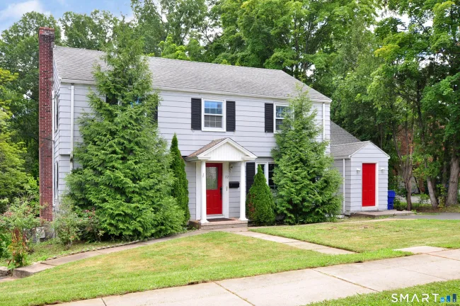 12 Jerome Avenue, Bloomfield, CT