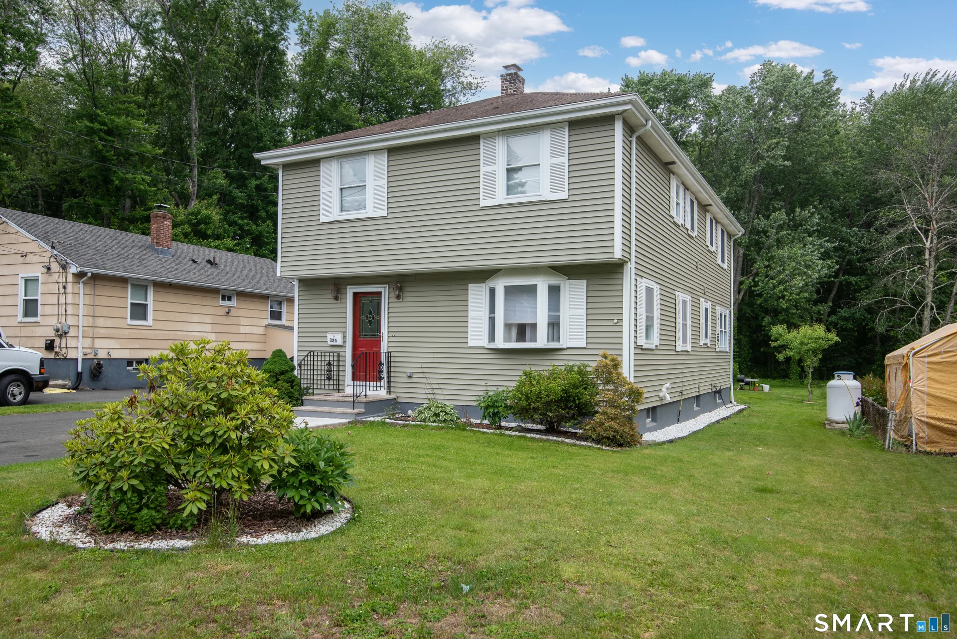 325 Rockwell Avenue, Bloomfield, CT
