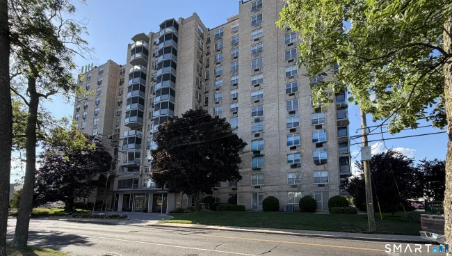 1 Strawberry Hill Court #6J
