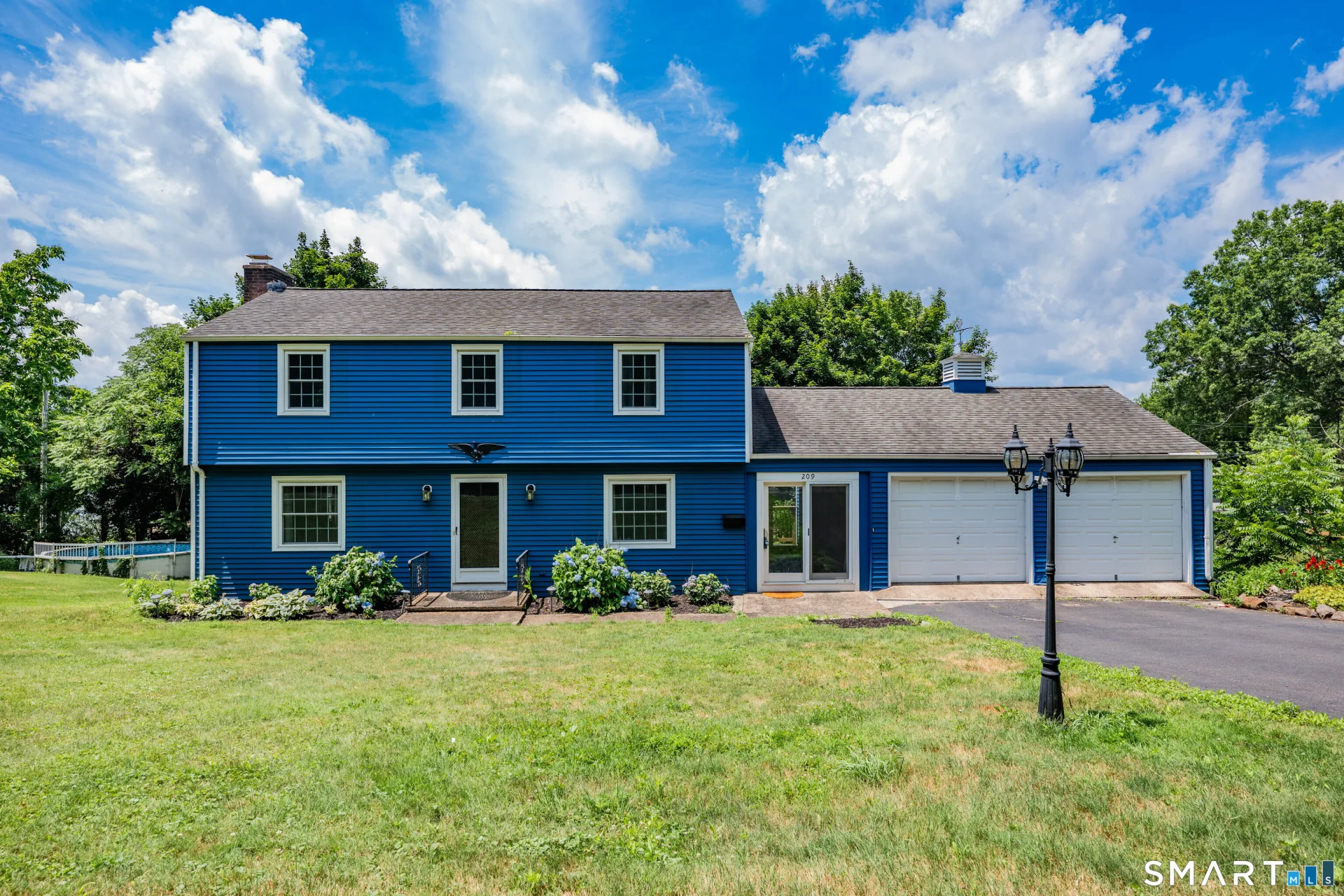 209 Lydale Place, Meriden, CT