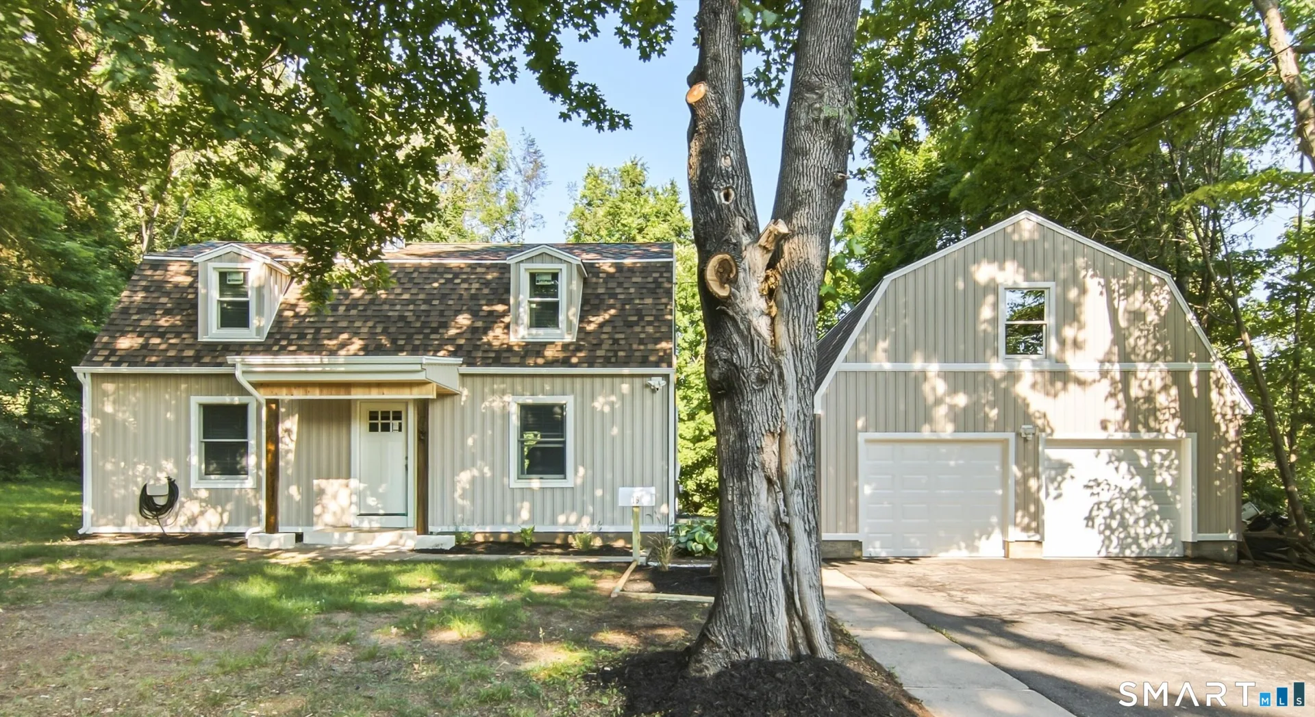 16 Deepwood Drive, Cheshire, CT