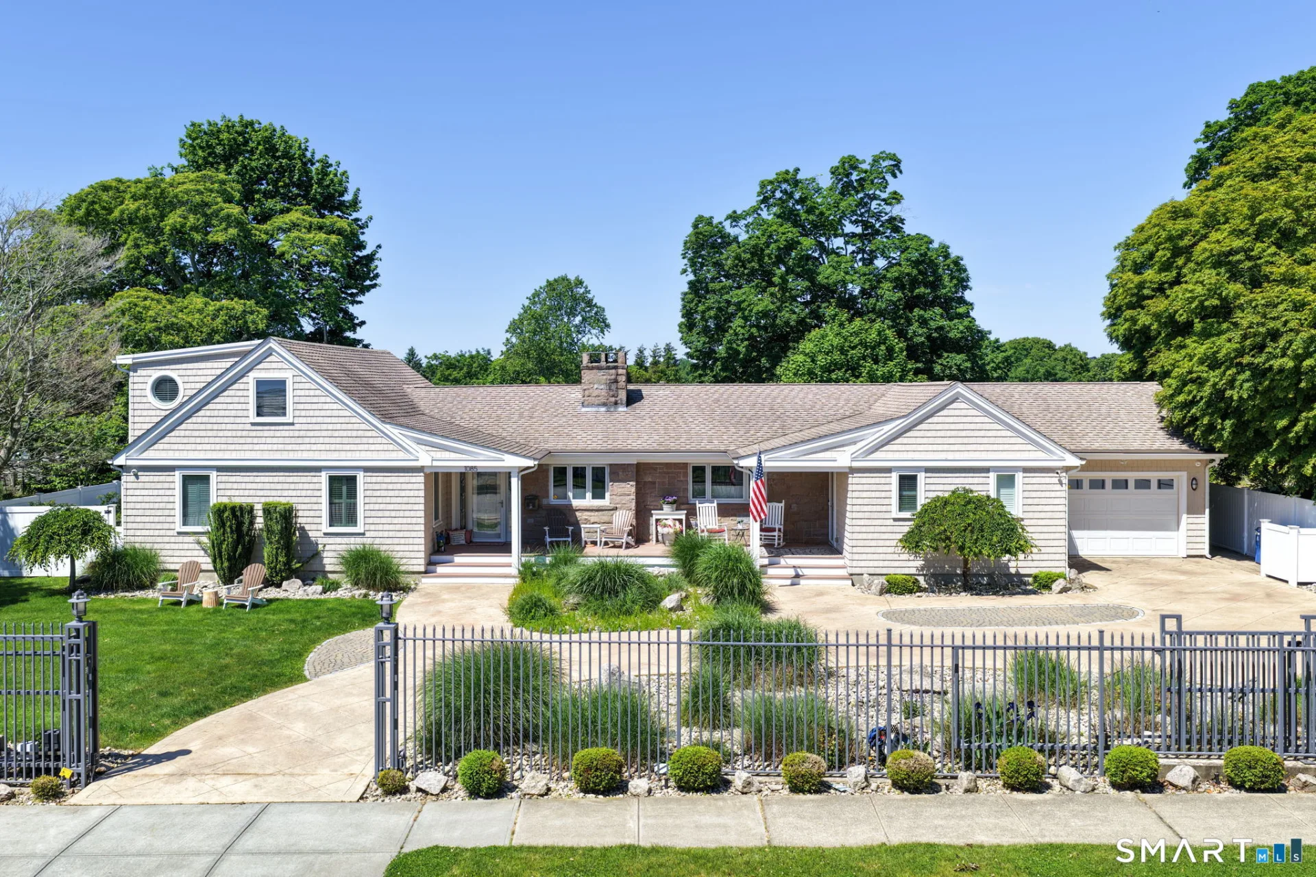 1085 Ocean Avenue, New London, CT