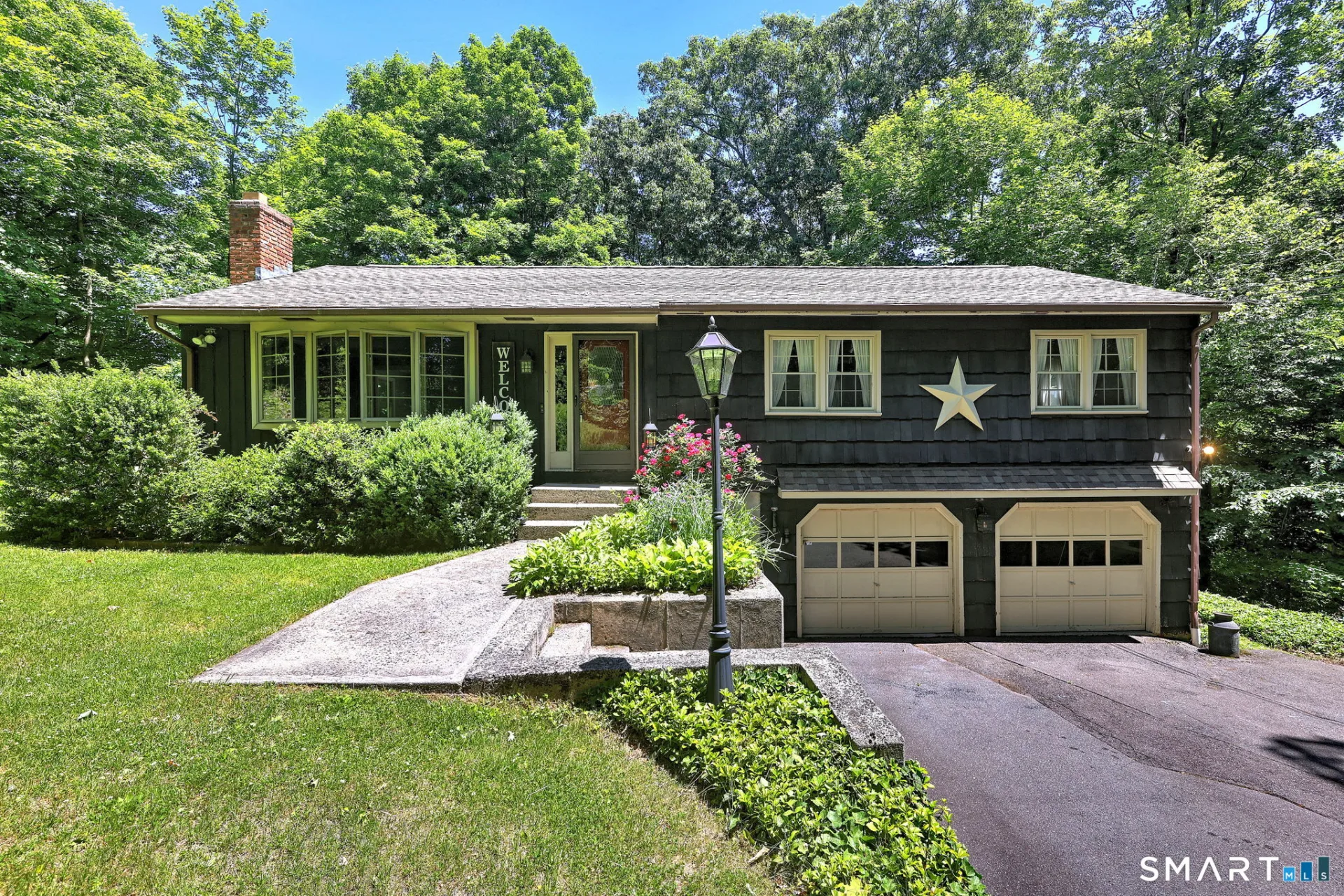 128 Cedar Lane, Beacon Falls, CT