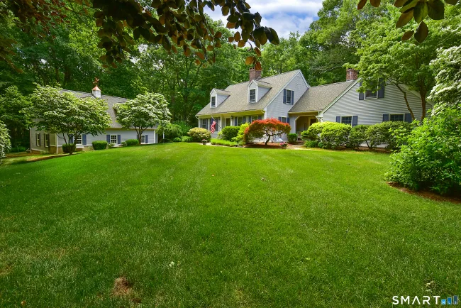 24 Barstow Lane