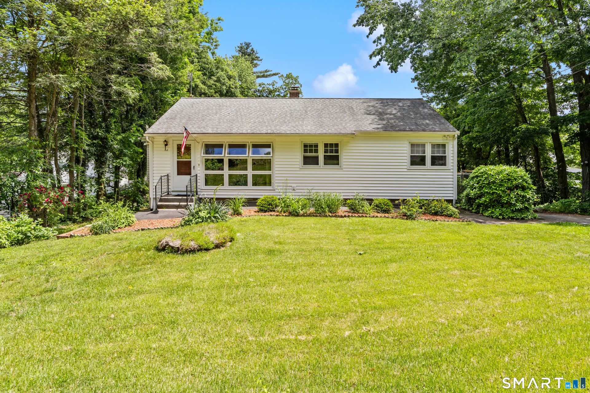 80 Briar Cliff Avenue, Waterbury, CT