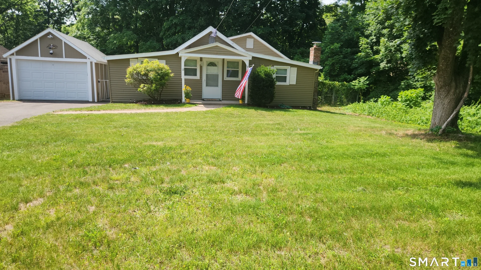 12 Woolam Road, East Windsor, CT