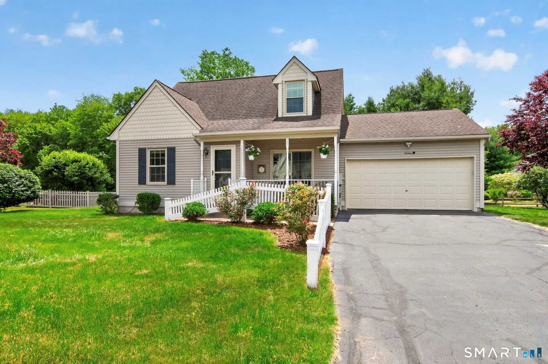 16 Crystal Drive, East Granby, CT