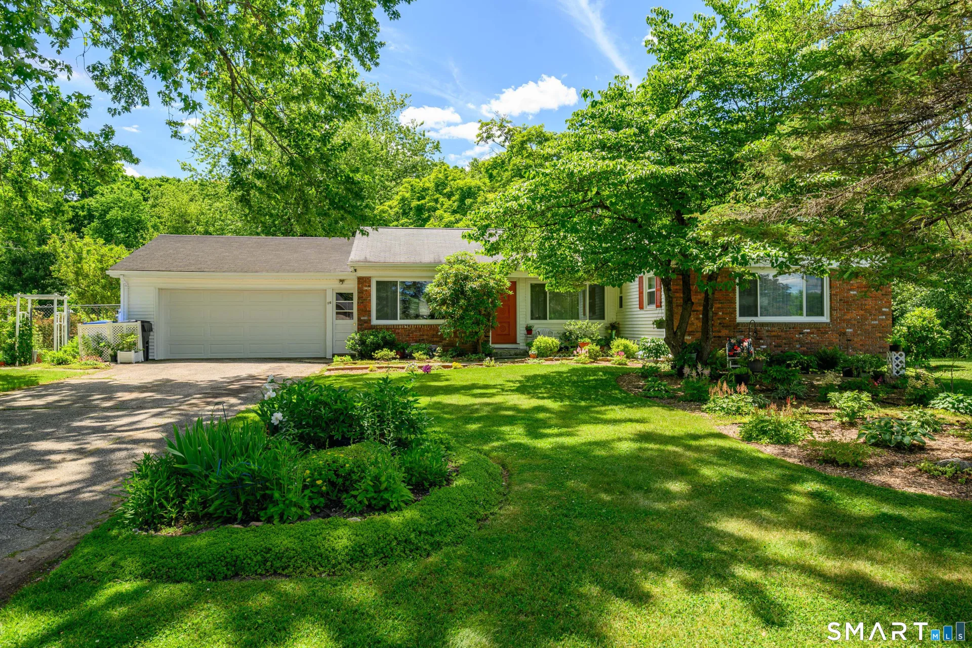 16 Jotham Road, New Milford, CT