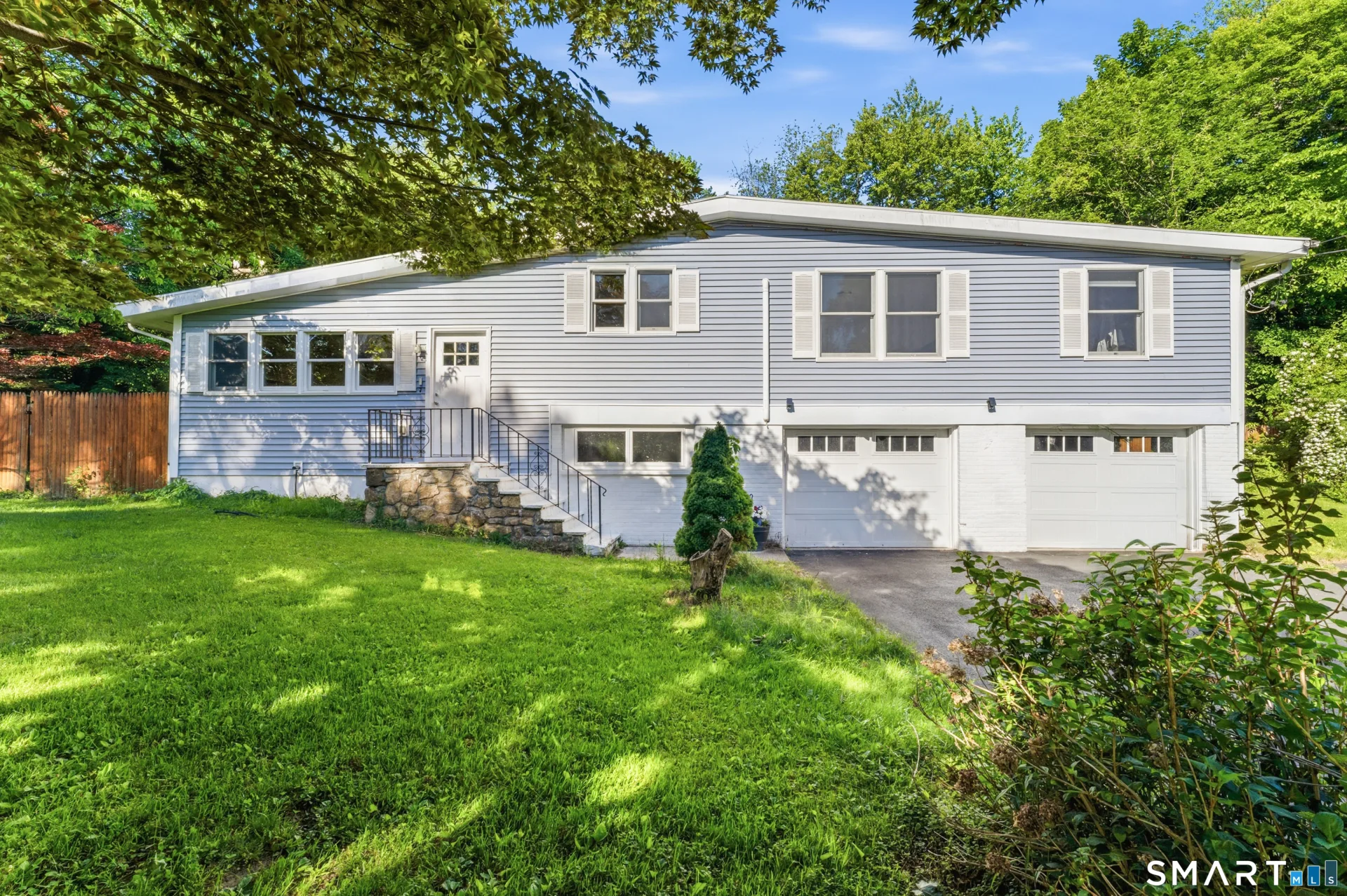 21 North Pleasant Rise, Brookfield, CT