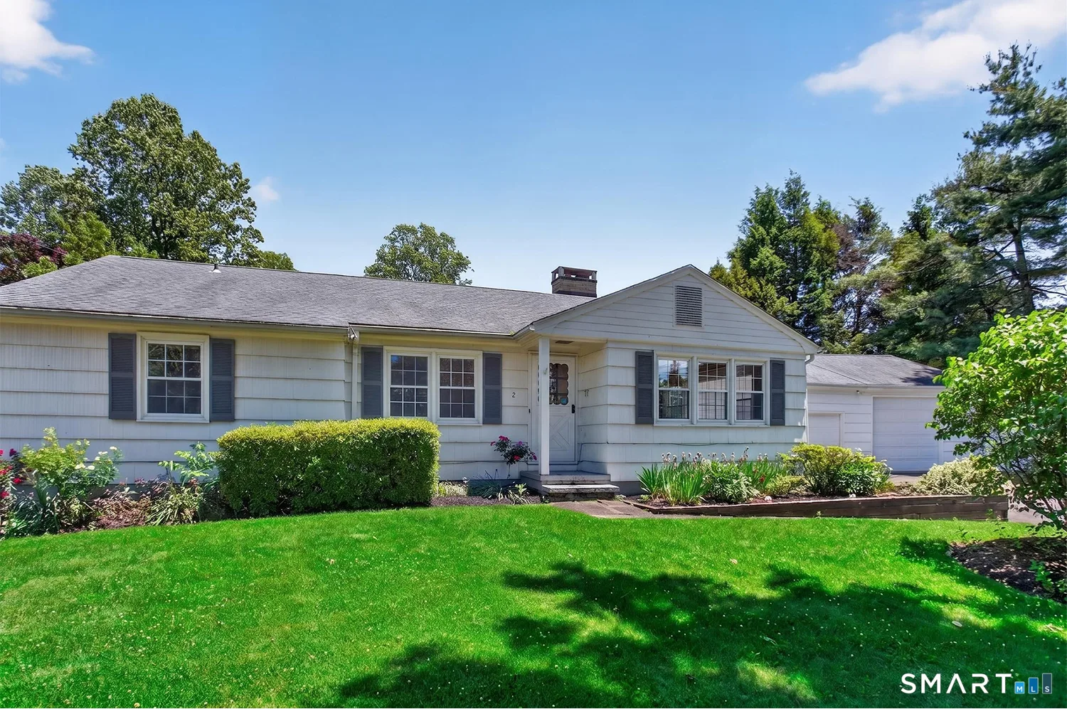 2 Diamond Drive, Newtown, CT