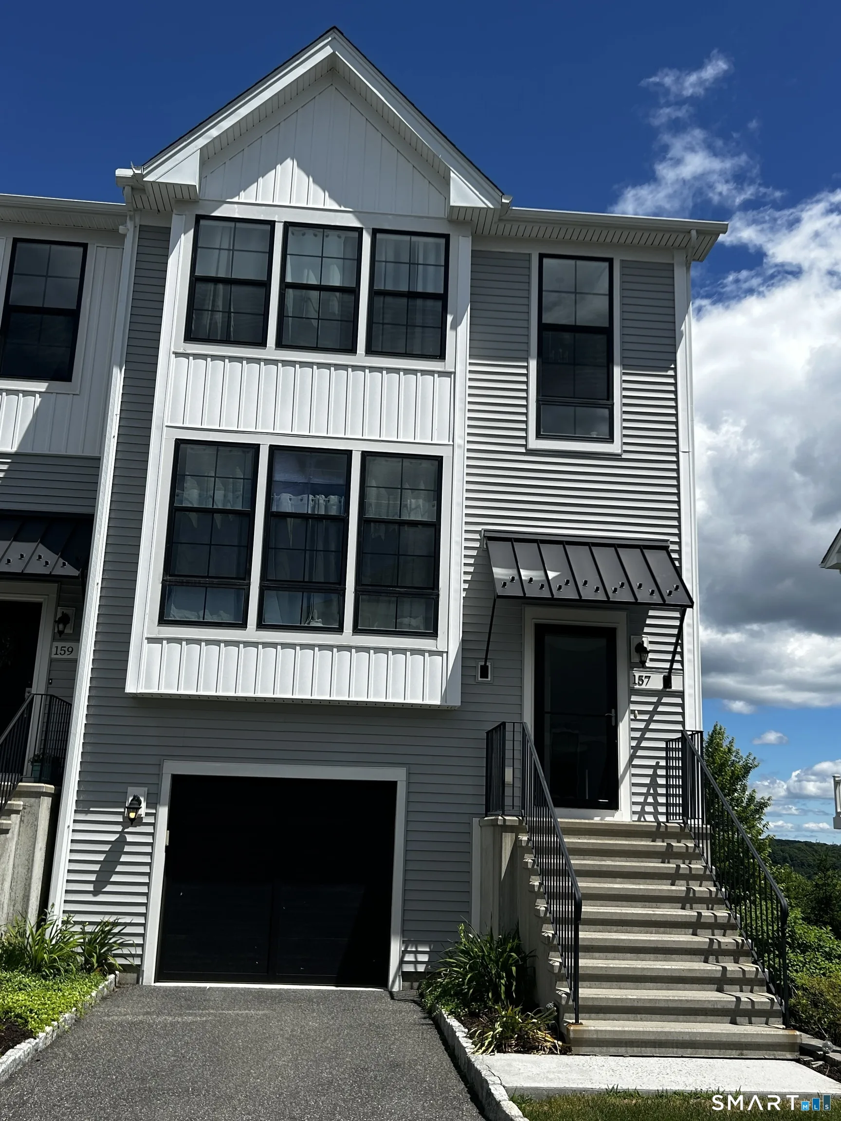 157 Brentwood Circle #157, Danbury, CT