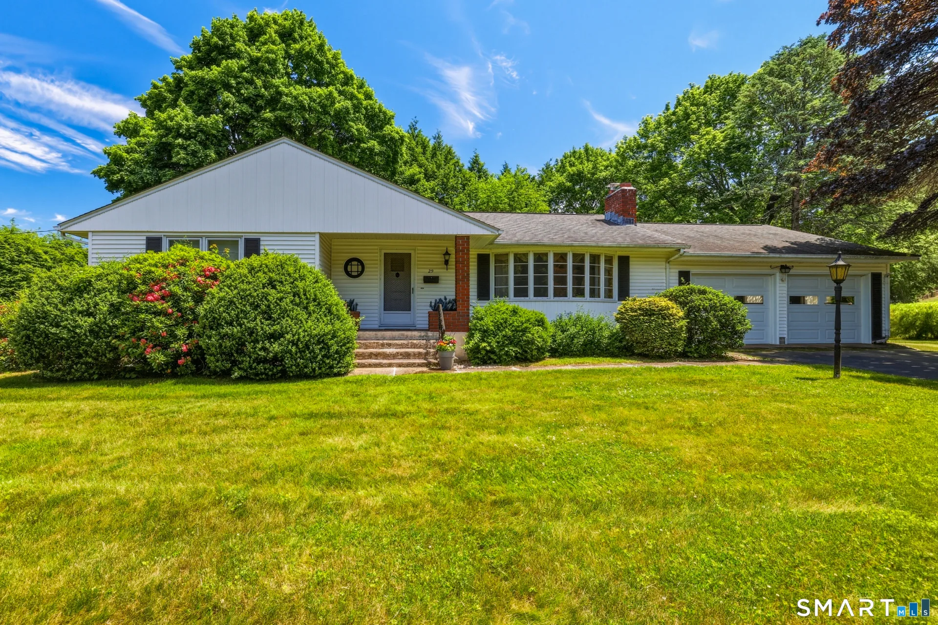29 Glenview Drive, Bristol, CT