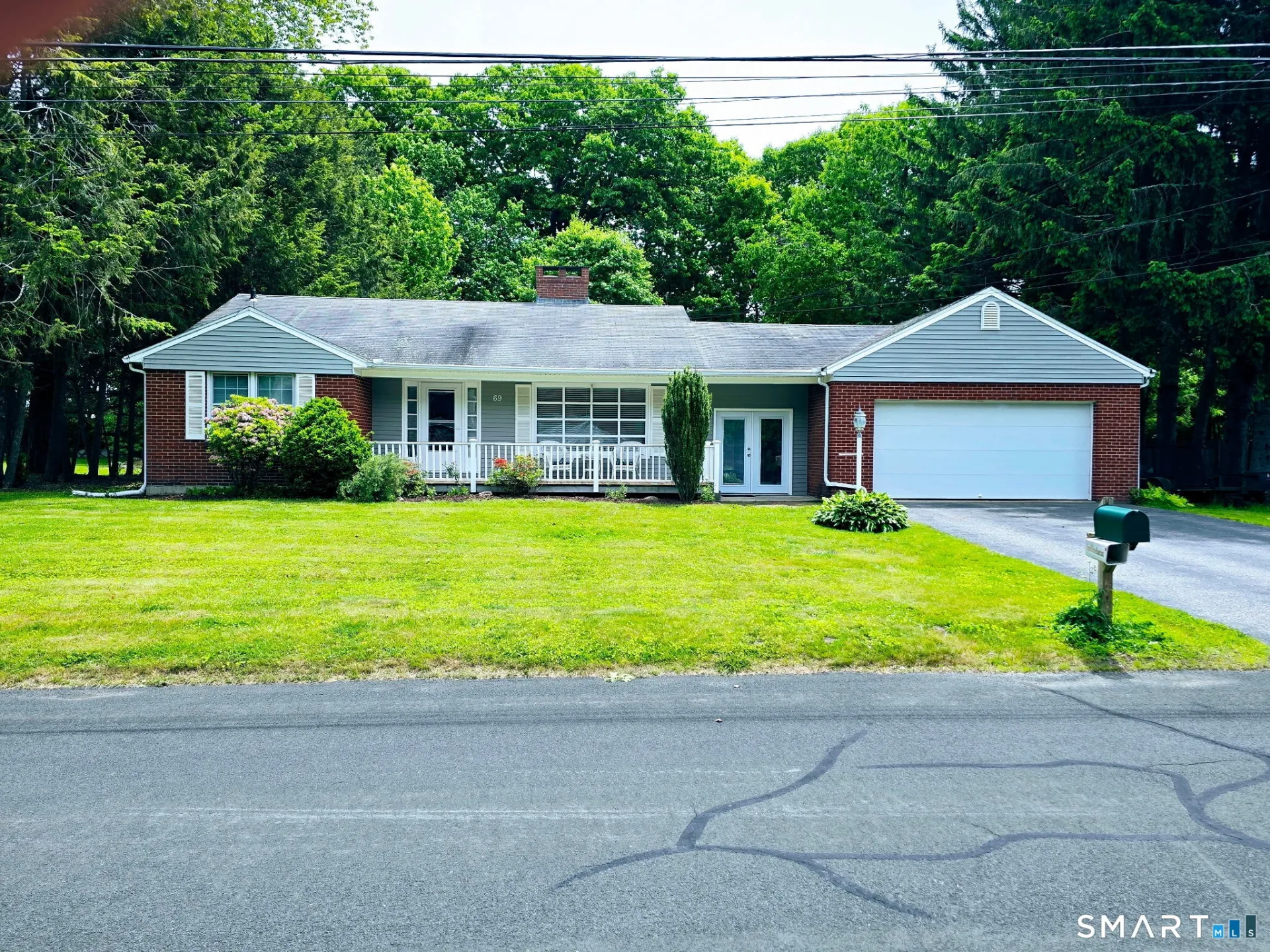 69 Hickory Road, Torrington, CT