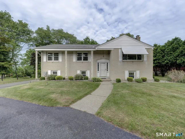 390 Ballfall Road