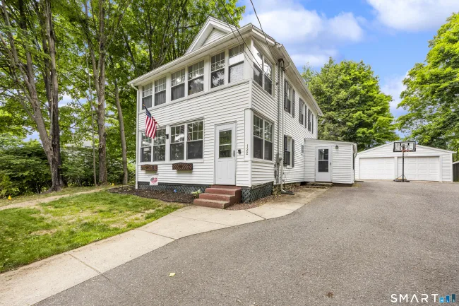 122 Chestnut Grove Road