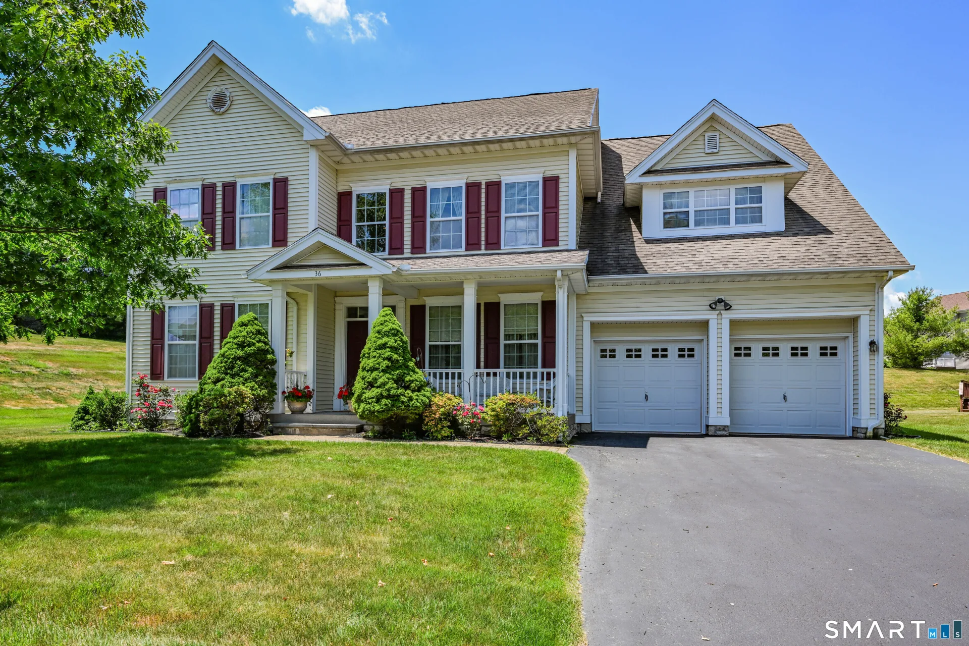 36 Independence Circle #36, Middlebury, CT