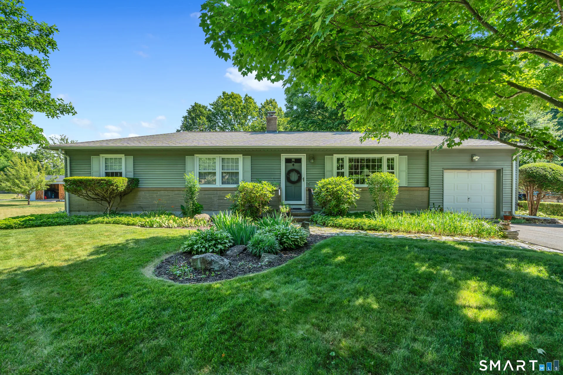 32 Ives Avenue, Meriden, CT