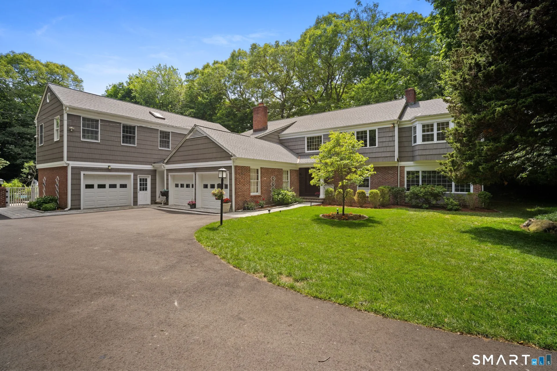 12 Settlers Trail, Darien, CT
