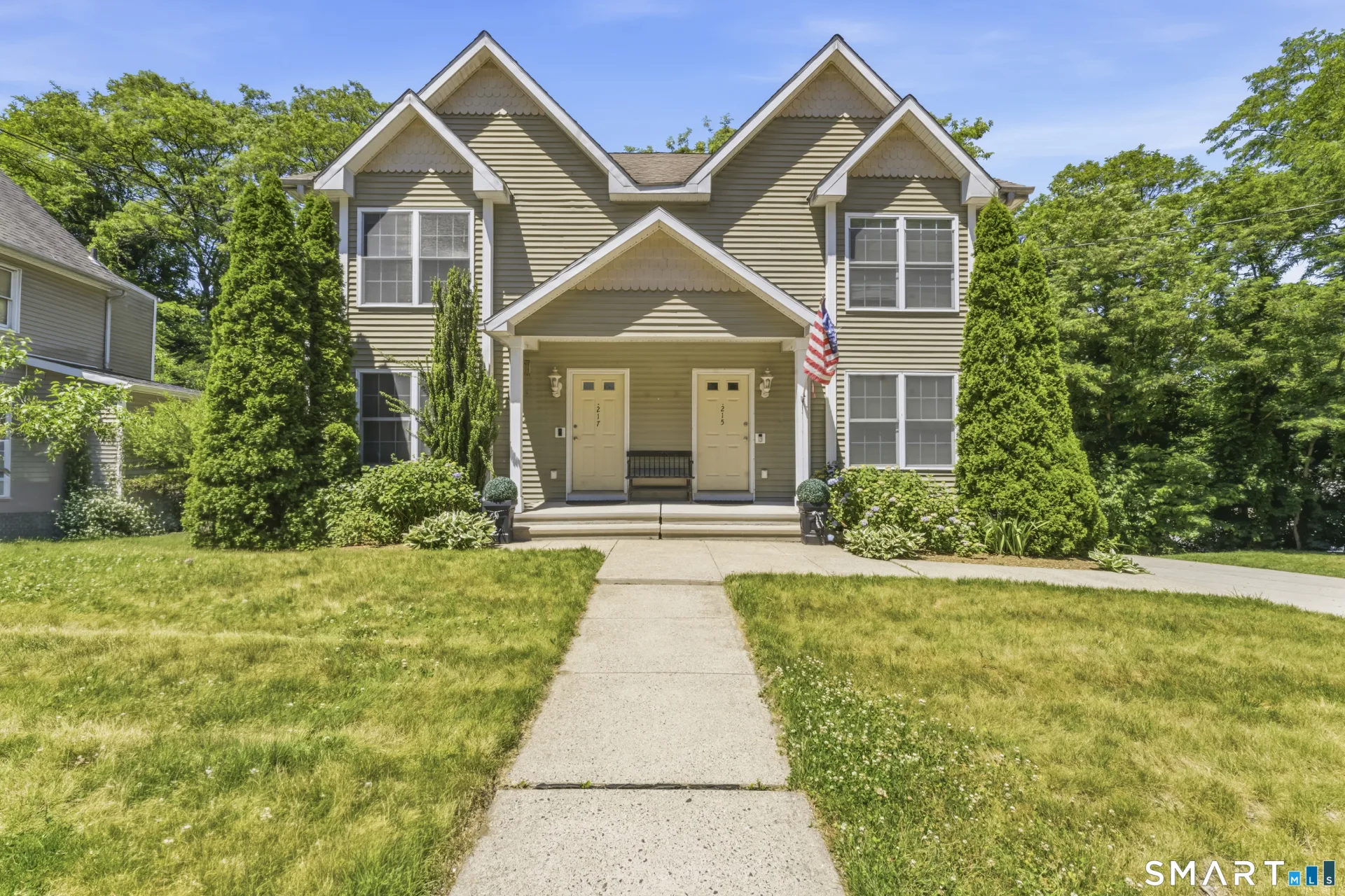 215-217 Long Hill Avenue, Shelton, CT