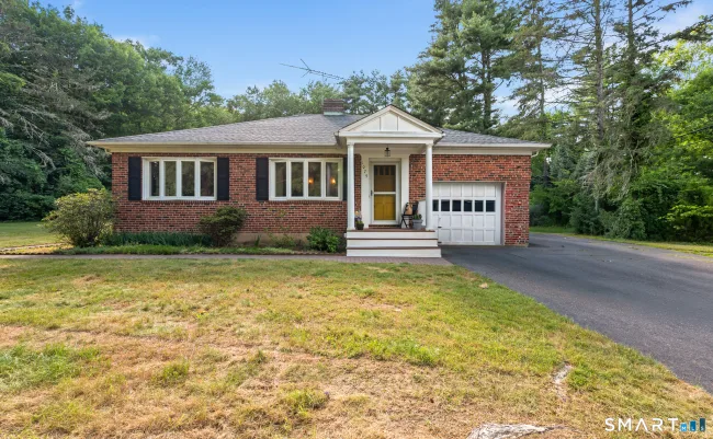 1079 Hopmeadow Street