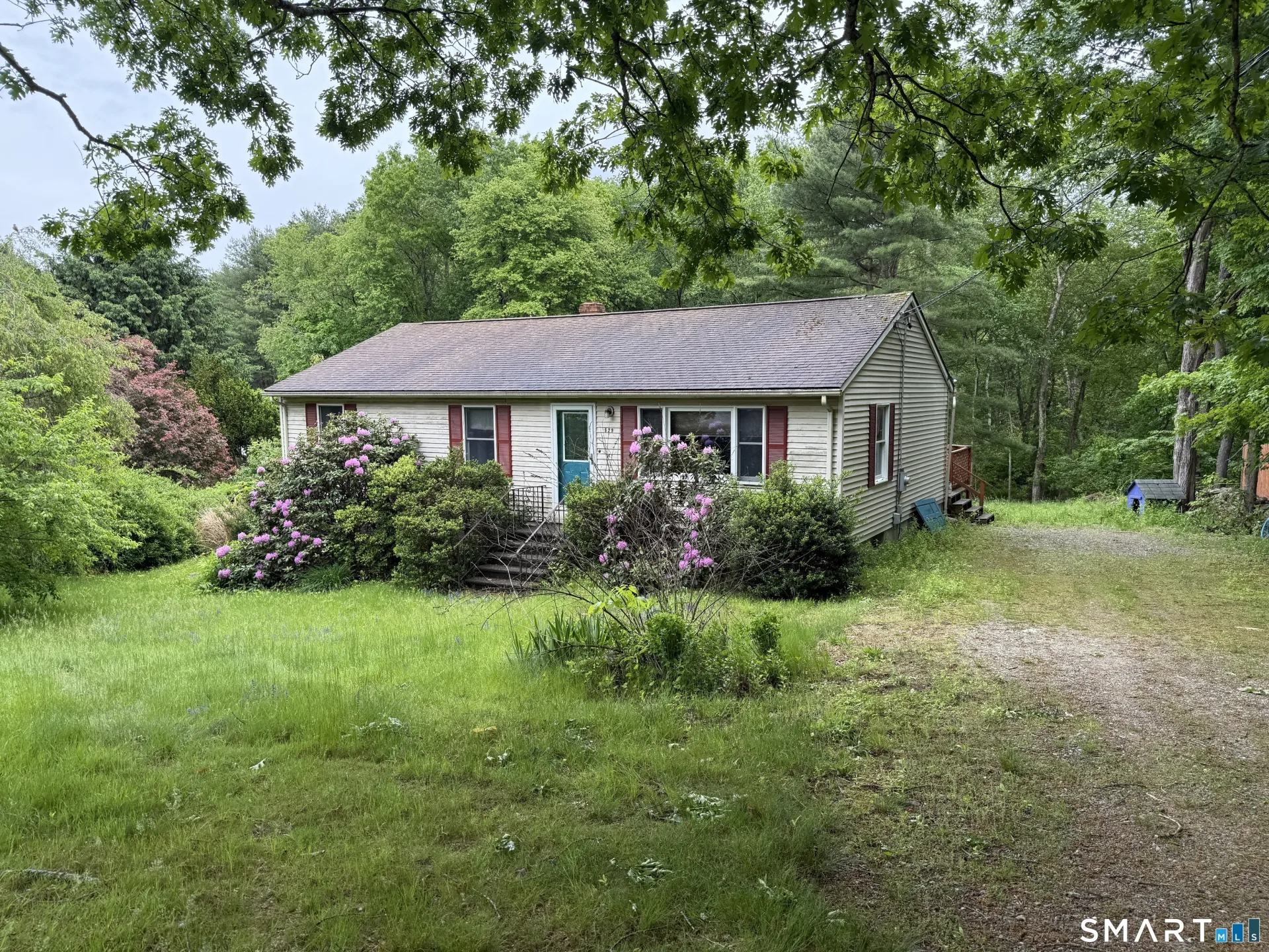 529 East Thompson Road, Thompson, CT