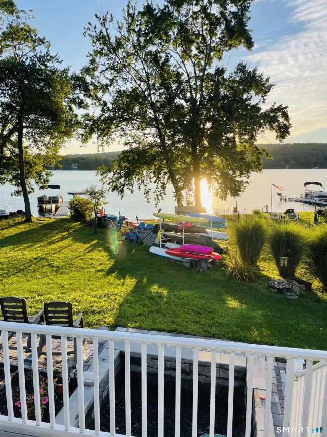 7 Hotel Lake Road