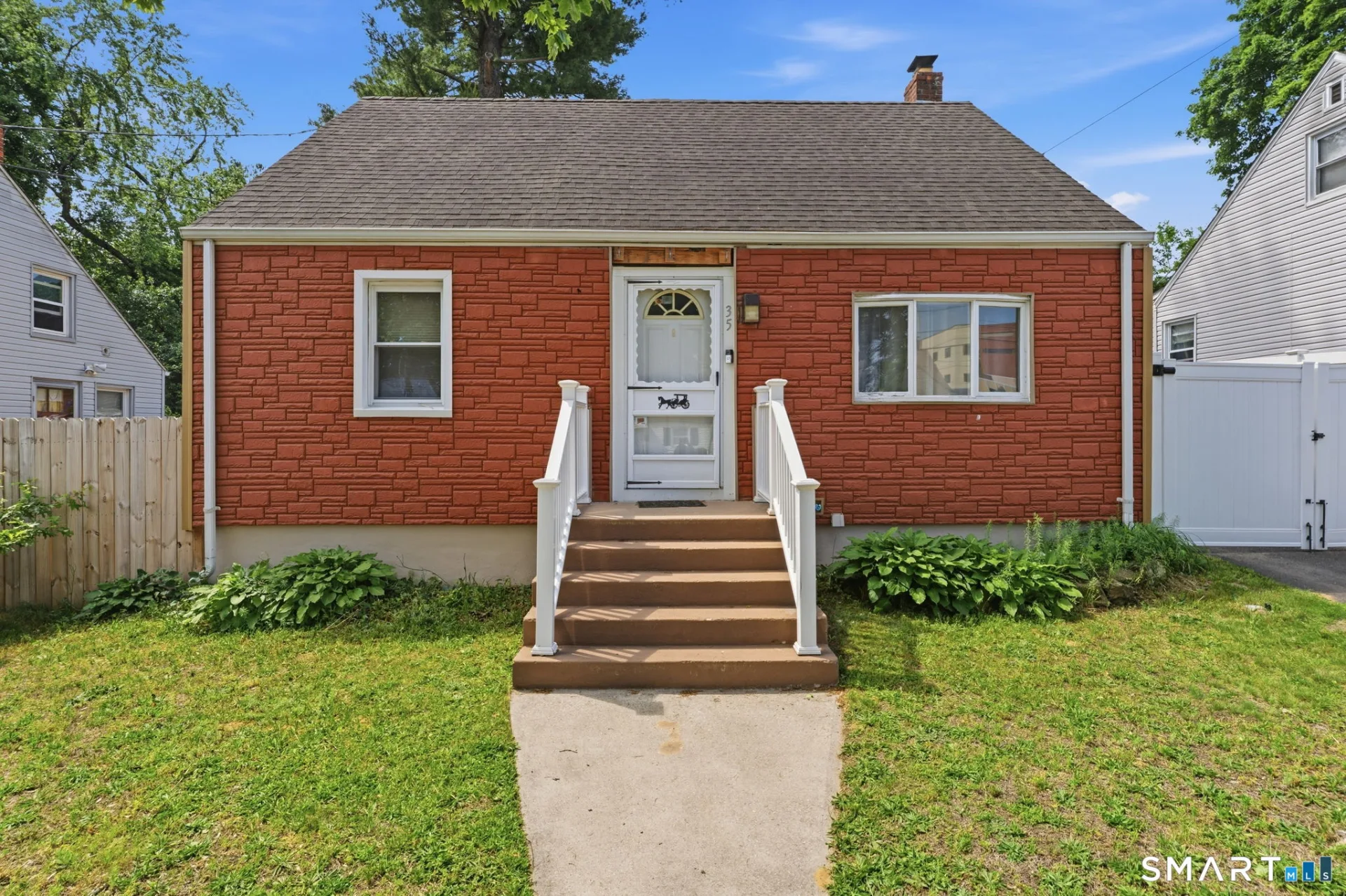 35 Woodstock Street, Hartford, CT