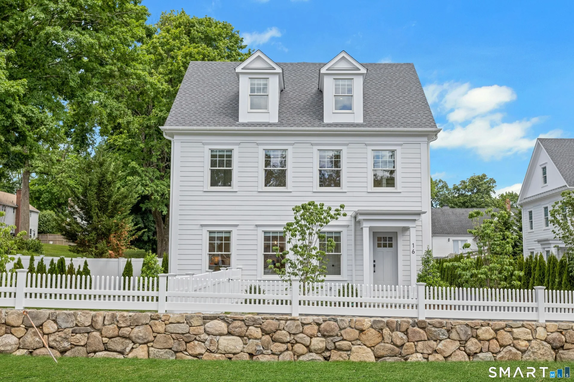 16 Old Stamford Road, New Canaan, CT