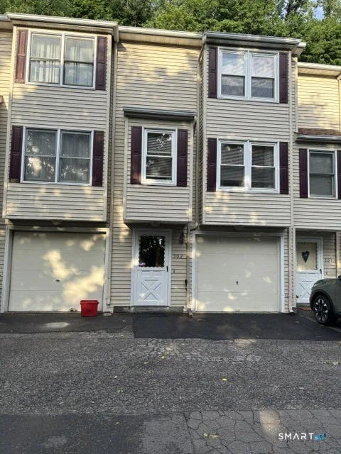 233 Derby Avenue #502