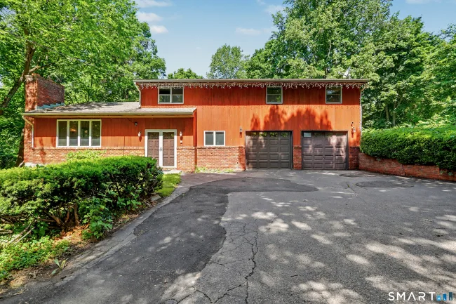 120 Soundview Avenue, Shelton, CT