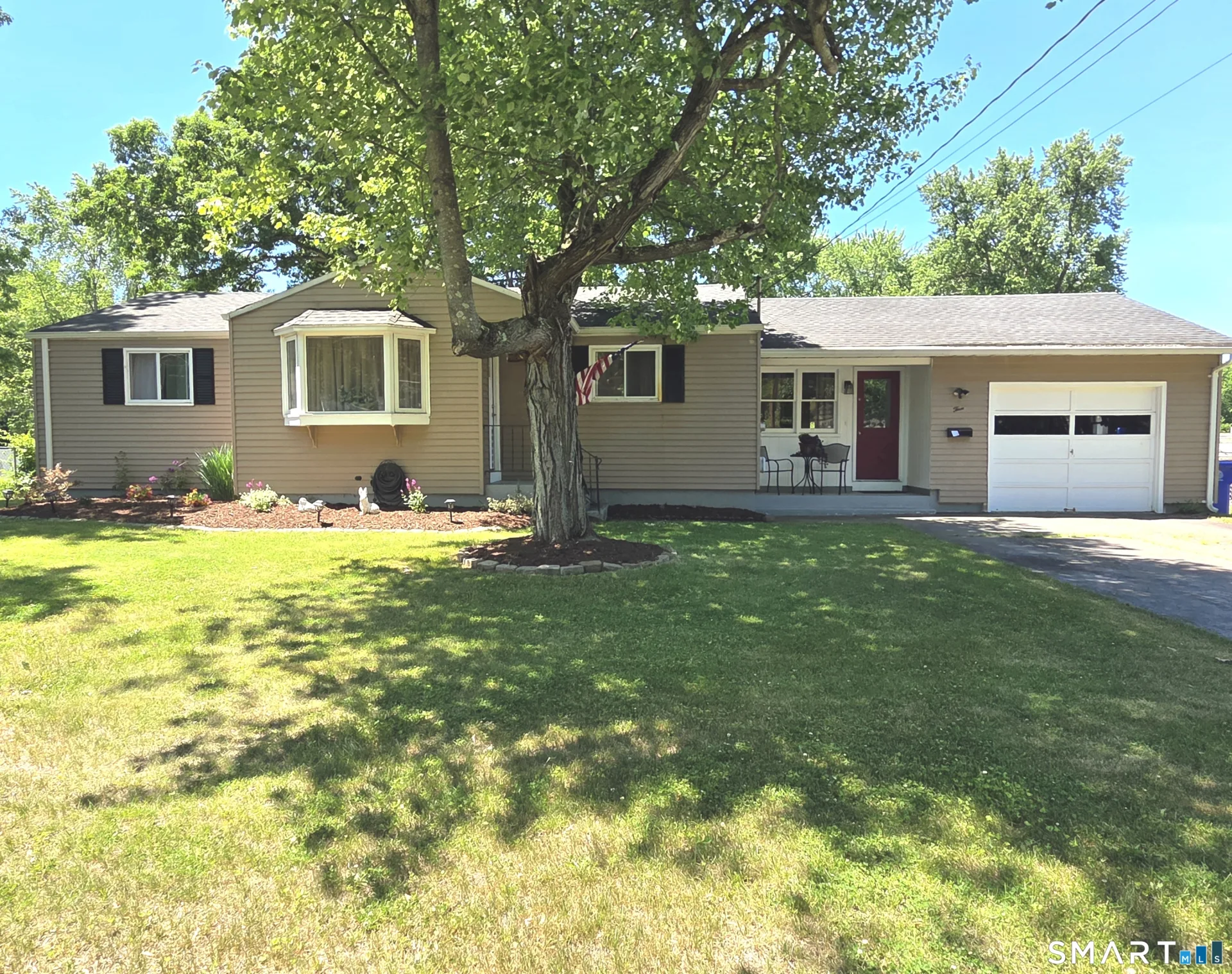 3 Concord Terrace, Enfield, CT