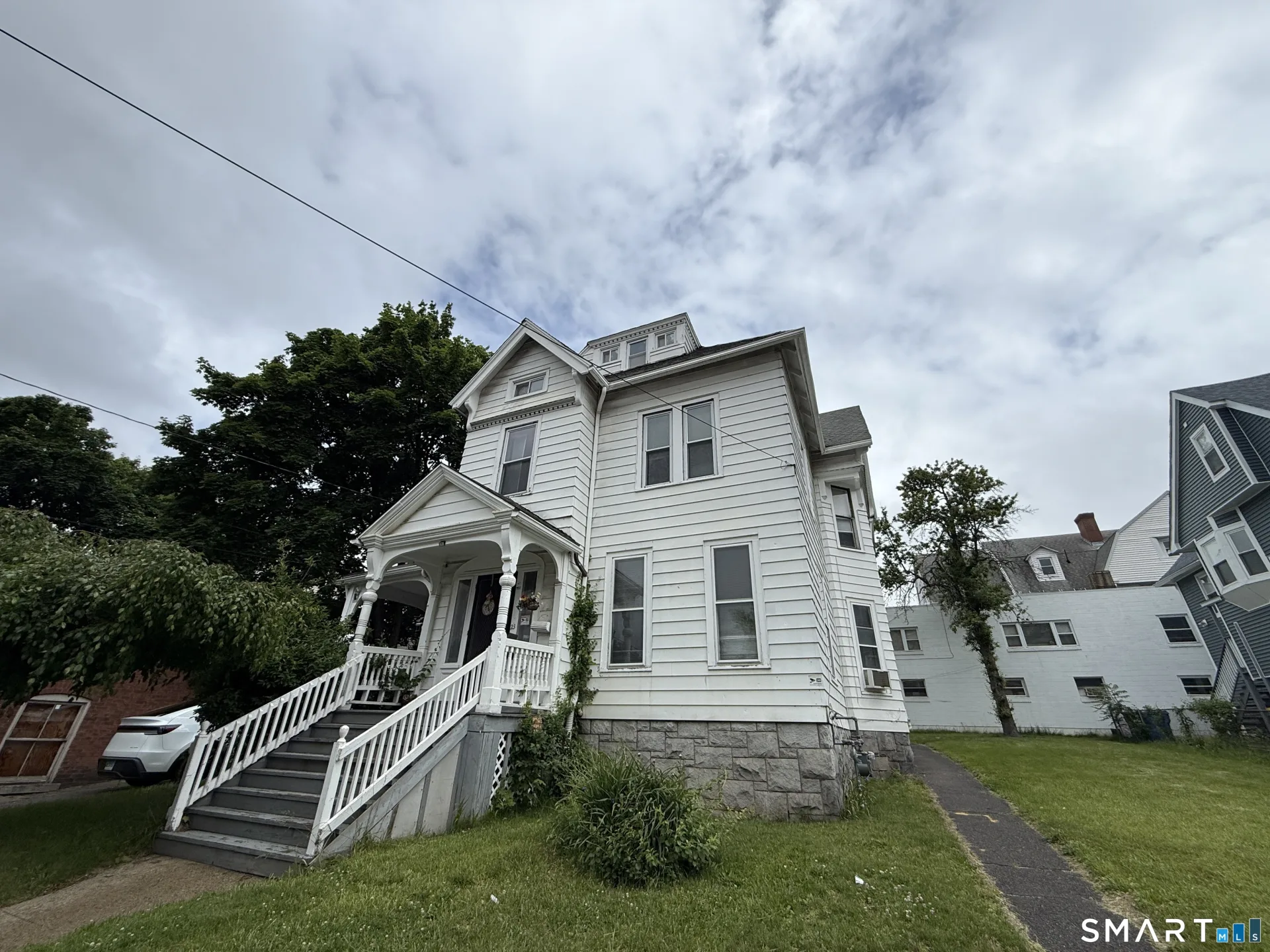 23 Pine Street, Waterbury, CT