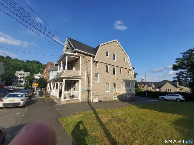 23 Plaza Avenue, Waterbury, CT