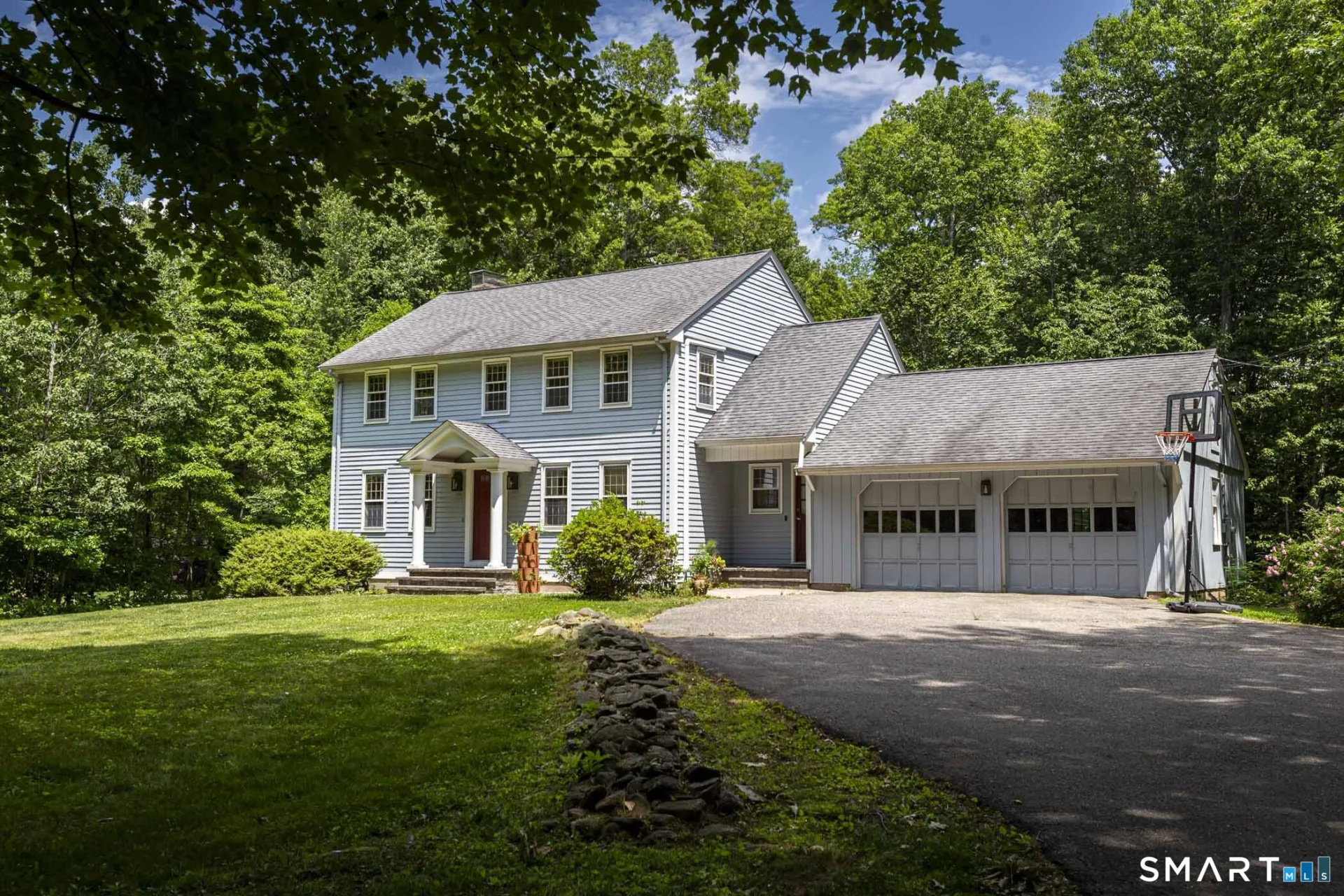 27 West Street, Hebron, CT