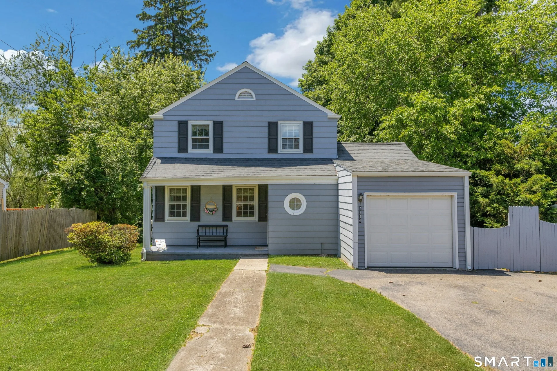 4949 Main Street, Bridgeport, CT
