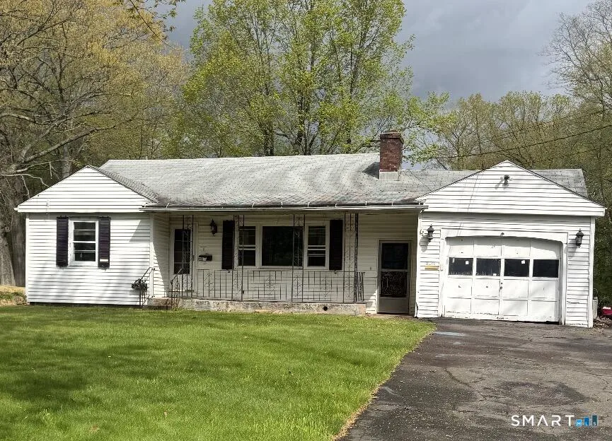 44 Coventry Road, Bristol, CT