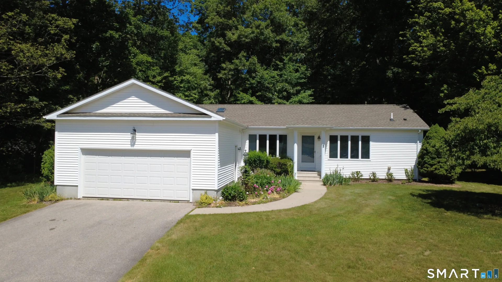 23 Hillcrest Drive, Montville, CT